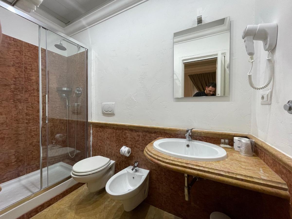 Spqr Suite Rome Exterior photo
